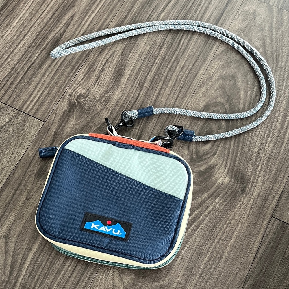 Kavu Safety Cove Case Crossbody Bag
